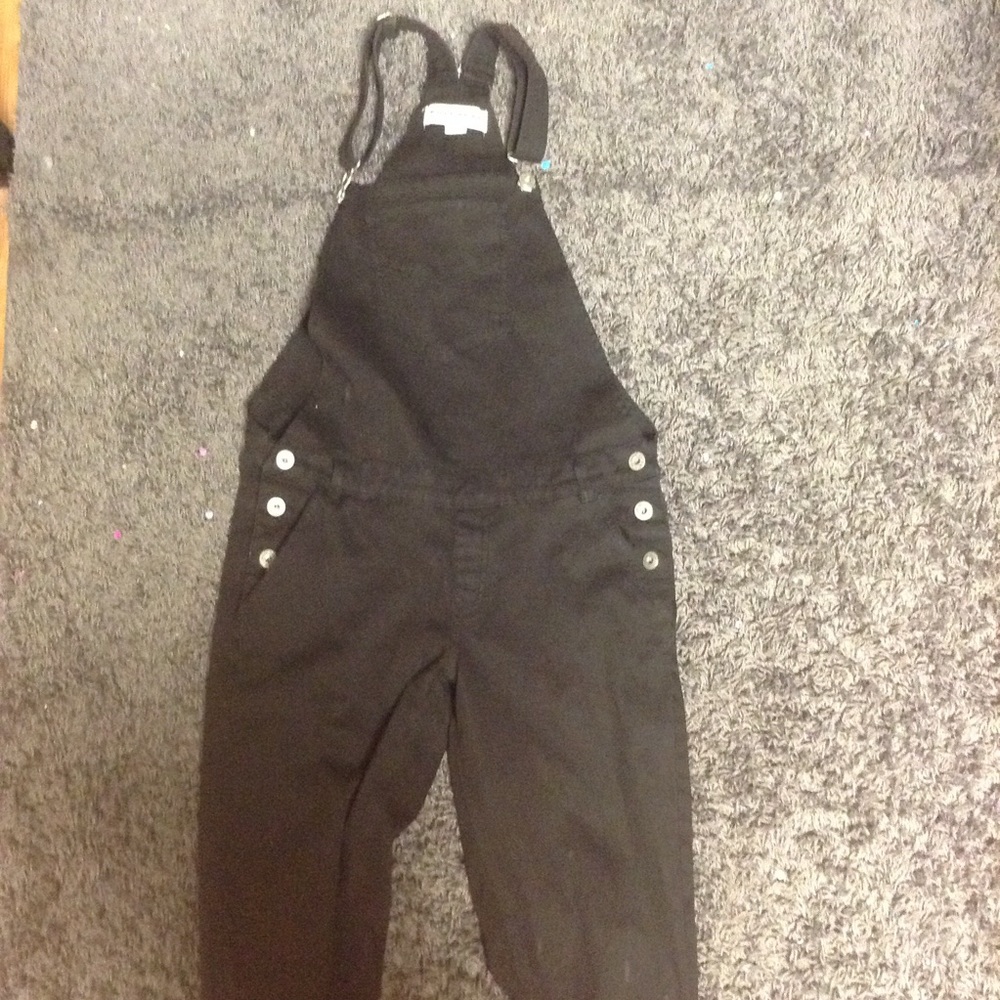 BULLHEAD black overalls